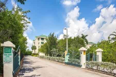 Villa The Trinidad -Pool & Parking Key West Esterno foto